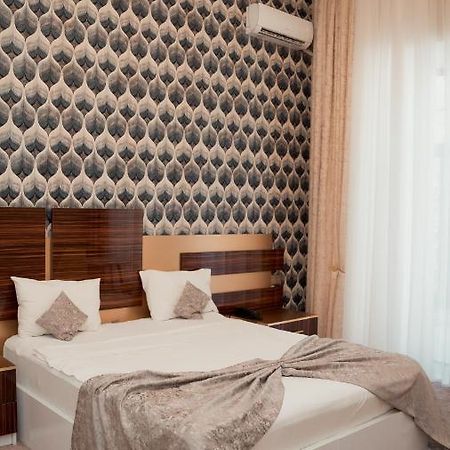 Dionis Baku Hotel Extérieur photo