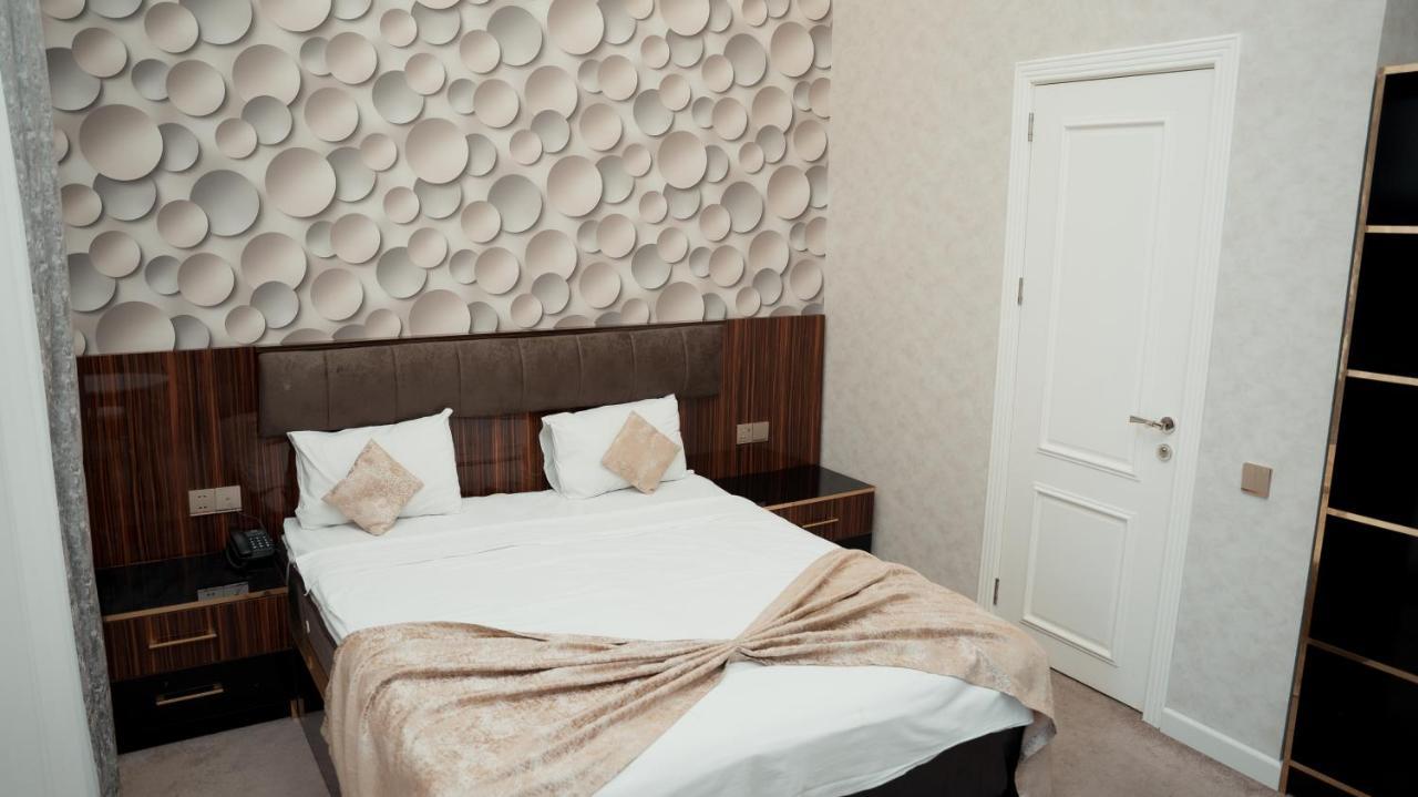 Dionis Baku Hotel Extérieur photo